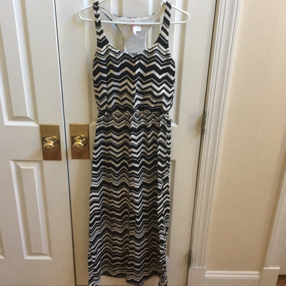 6 Degrees Maxi Dress.